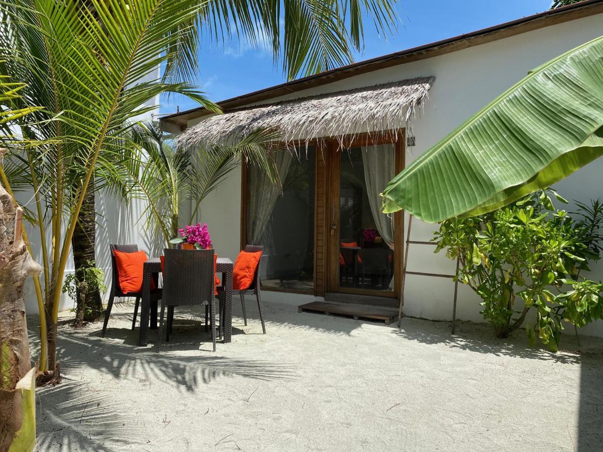 Villa Kudi Maldives Guest House Thulusdhoo Eksteriør billede